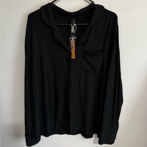 Brand new SKIMS lounge top